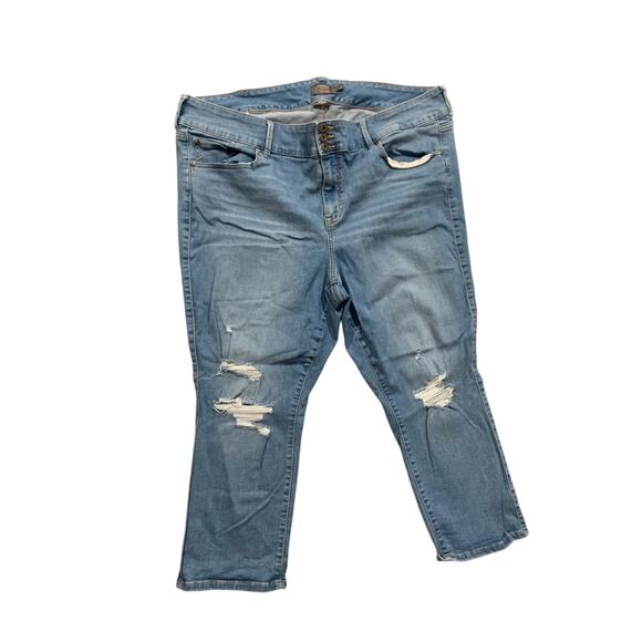 24W Torrid Womens Plus Size Crop Jegging Distressed Super Soft Jeans - Picture 3 of 7